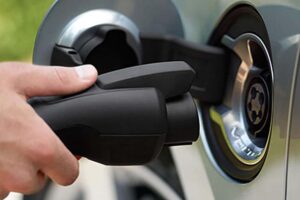 auto ibrida plug-in
