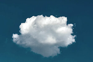 Il Cloud è una nuvola leggera, rischia di cancellare la memoria