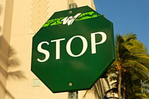 green_pass_stop